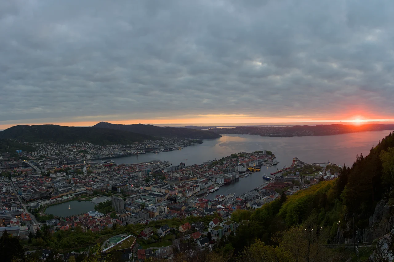 bergen Background